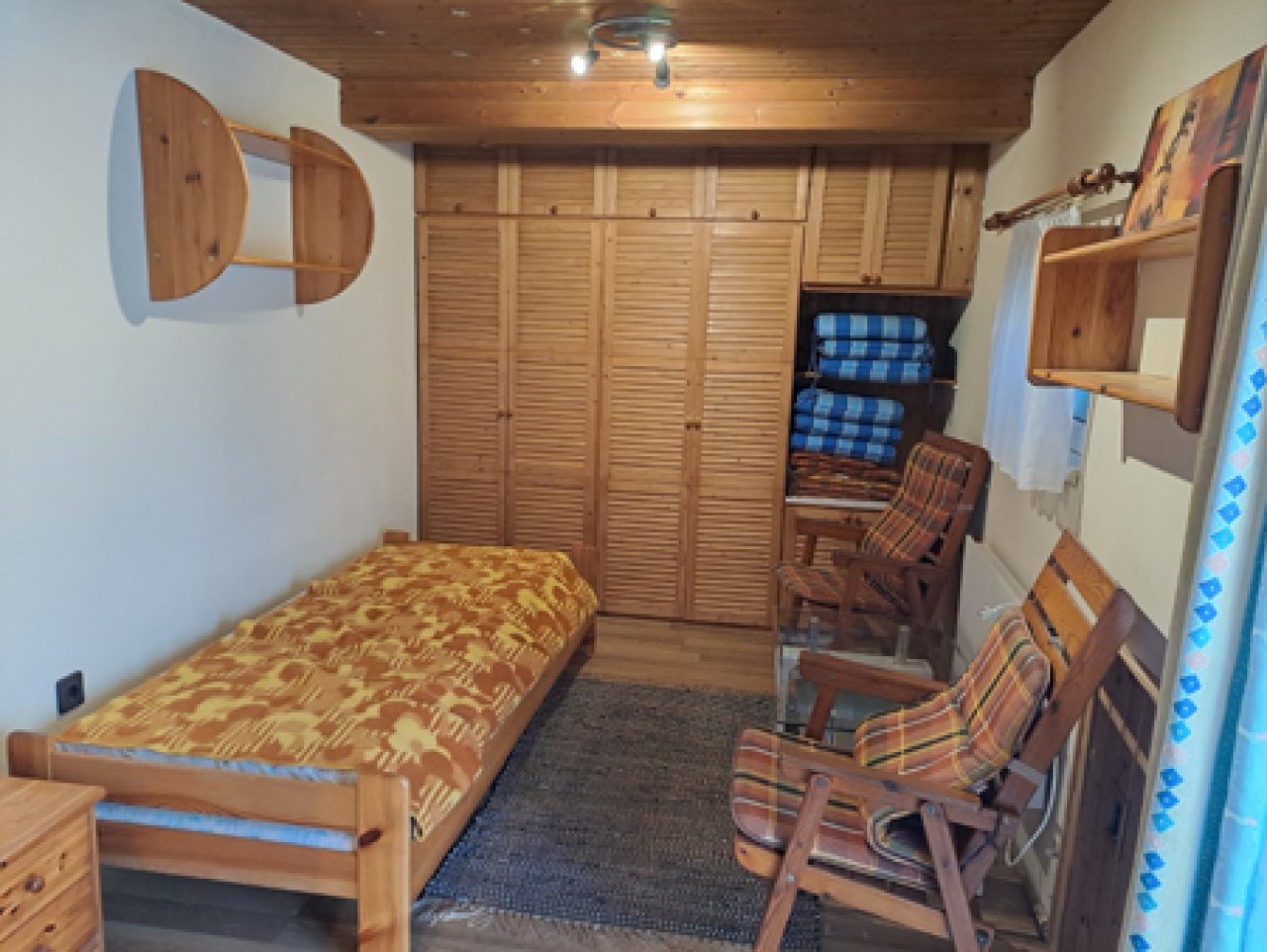 (AAA) Zweigenerationenhaus + Studio-Apartment Nähe Österreich (IMM523)