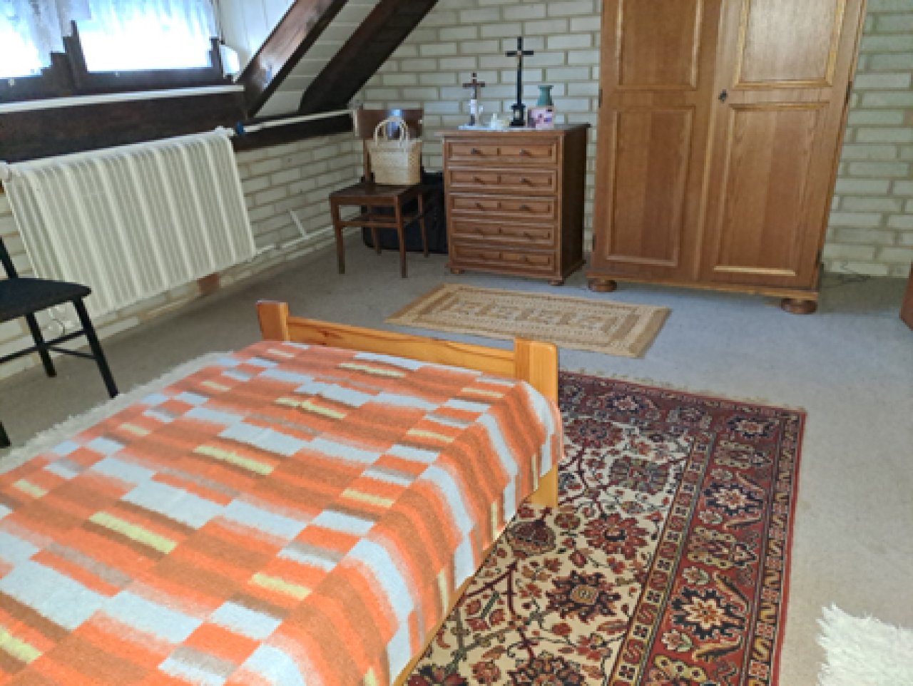 (AAA) Zweigenerationenhaus + Studio-Apartment Nähe Österreich (IMM523)