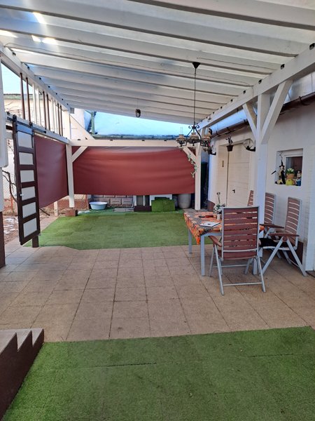 (AAA) Zweigenerationenhaus + Studio-Apartment Nähe Österreich (IMM523)