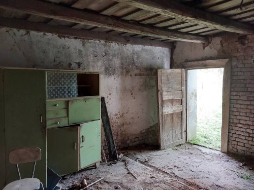 (ACA) Renovierungsbedürftiges Herrenhaus mit viel Potential (BKM09)