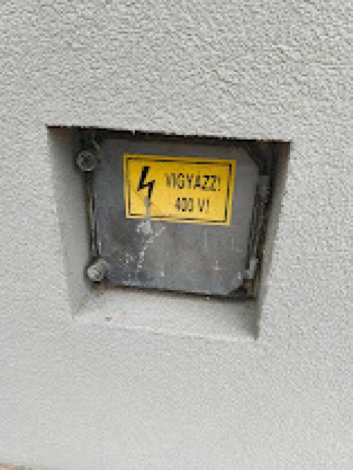 (AAA) Großes gepflegtes Familienhaus / Pension / Wohngemeinschaft (KK038)