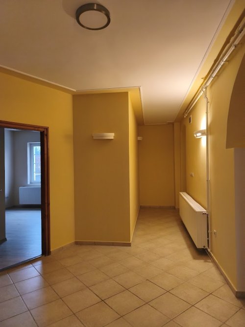 (AAA) Großes gepflegtes Familienhaus / Pension / Wohngemeinschaft (KK038)