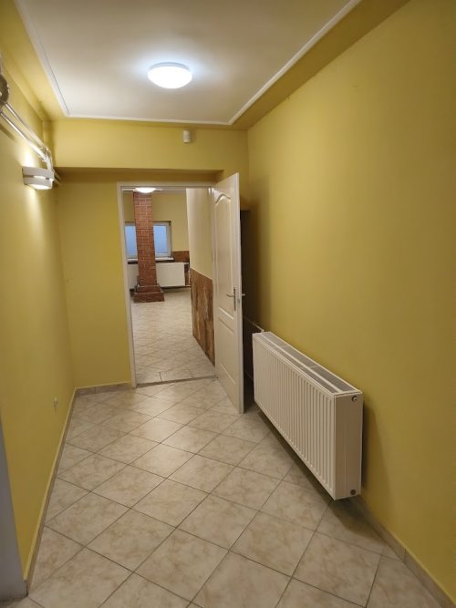 (AAA) Großes gepflegtes Familienhaus / Pension / Wohngemeinschaft (KK038)
