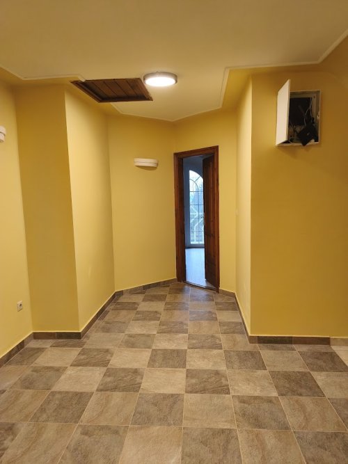 (AAA) Großes gepflegtes Familienhaus / Pension / Wohngemeinschaft (KK038)