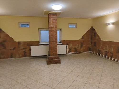 (AAA) Großes gepflegtes Familienhaus / Pension / Wohngemeinschaft (KK038)