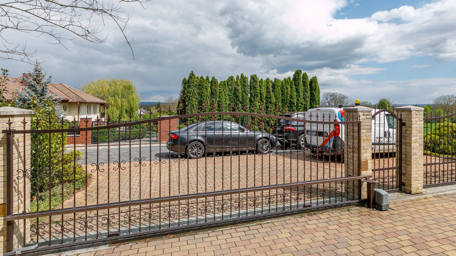 (AAA) Schickes Einfamilienhaus in ruhiger Lage bei Héviz (33859)