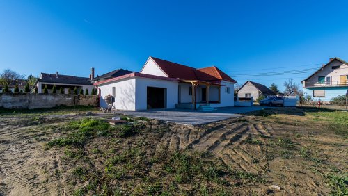 (AAA) In Renovierung befindliches Einfamilienhaus in ruhiger Lage (33861)