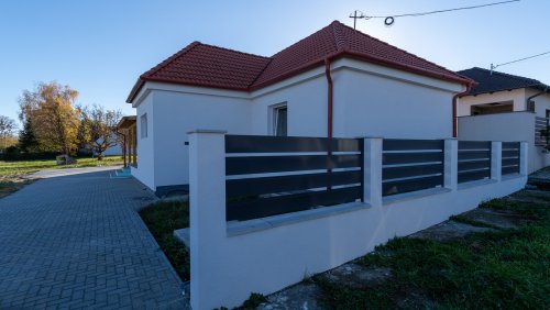 (AAA) In Renovierung befindliches Einfamilienhaus in ruhiger Lage (33861)