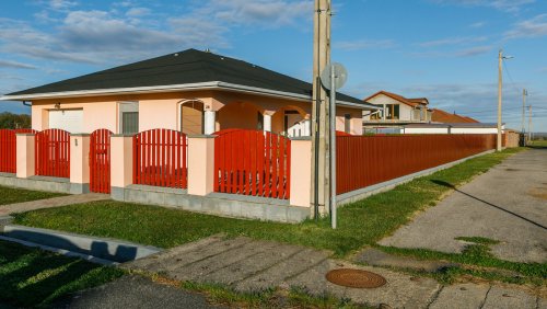 (AAA) Schöner Bungalow in gutem Zustand mit Panoramablick (33858)