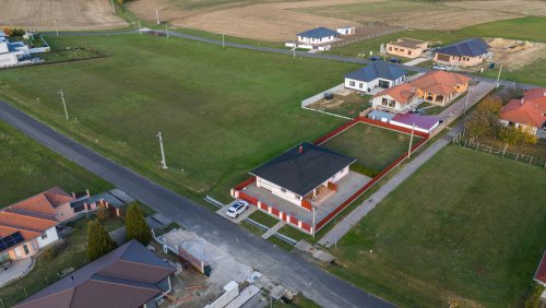 (AAA) Schöner Bungalow in gutem Zustand mit Panoramablick (33858)