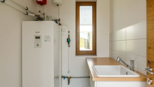 (AAA) Modernes Einfamilienhaus mit Nähe zum Balaton (33856)