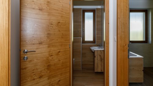 (AAA) Modernes Einfamilienhaus mit Nähe zum Balaton (33856)