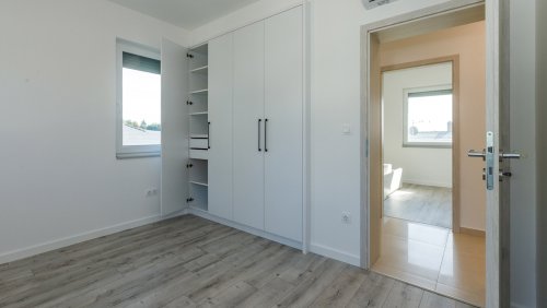 (AAA) Bungalow mit Panoramablick auf den Balaton (33500)