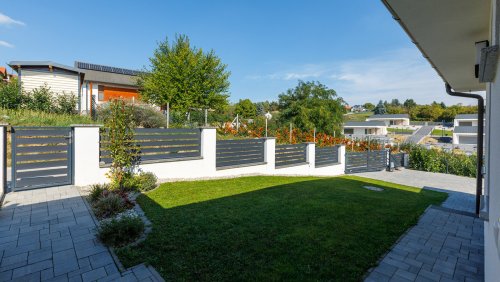 (AAA) Bungalow mit Panoramablick auf den Balaton (33500)