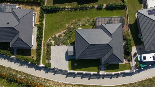 (AAA) Bungalow mit Panoramablick auf den Balaton (33500)