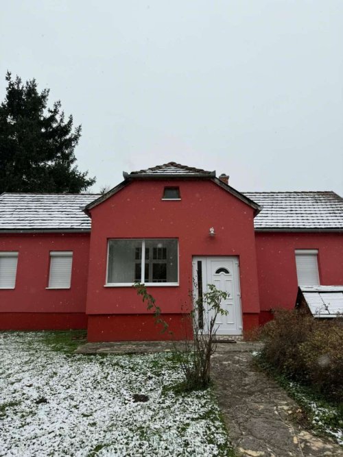 (AAA) Renoviertes Einfamilienhaus im Nationalpark, in einer der ruhigsten und friedlichsten Gegenden (RV028)