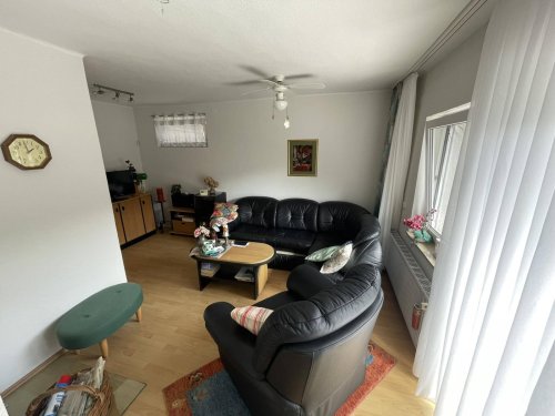 (AAA) Familienhaus mit Einliegerwohnung in ruhiger Lage des bekannten Thermalbades (HIL04)