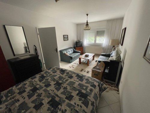 (AAA) Familienhaus mit Einliegerwohnung in ruhiger Lage des bekannten Thermalbades (HIL04)