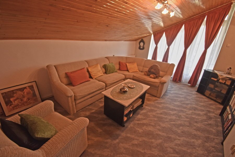 (AAA) Renoviertes Haus in ruhigem Dorf zu verkaufen (FER2602-2)