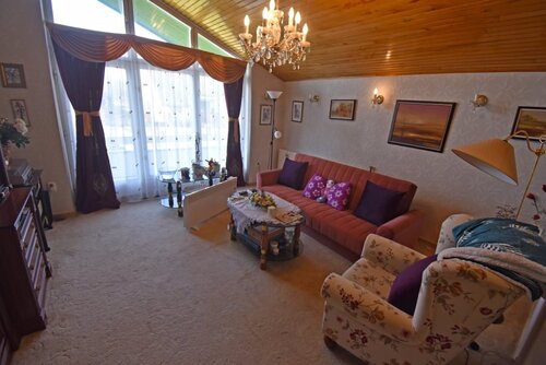 (AAA) Renoviertes Haus in ruhigem Dorf zu verkaufen (FER2602-2)
