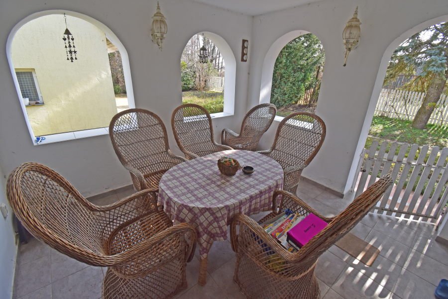 (AAA) Renoviertes Haus in ruhigem Dorf zu verkaufen (FER2602-2)