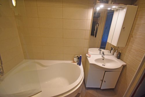(AAA) Haus mit Teich quasi in Alleinlage und doch zentral! (FER3008-2)