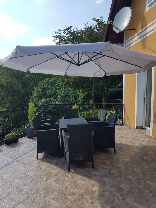 (AAA) Sehr gemütliches Familienhaus in einer ruhigen Gegend des Kurortes (FB9611)