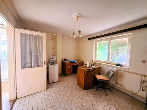 (ABA) Großes Wohnhaus mit 3 Einheiten zum äusserst fairen Preis (SIK03)