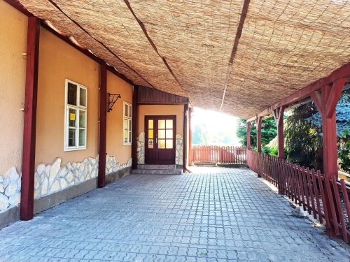 (AAA) Großes Familienhaus in wunderschöner Lage (FB2137)