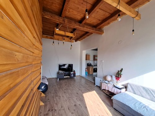 (AAA) Mehrgenerationenhaus mit schönem Grundstück (SIK06)