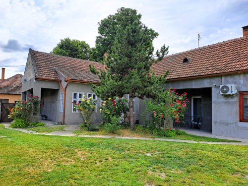 (AAA) Mehrgenerationenhaus mit schönem Grundstück (SIK06)