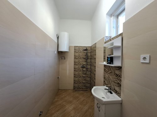 (AAA) Mehrgenerationenhaus mit schönem Grundstück (SIK06)