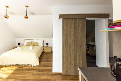 (AAA) Wunderschönes Landhaus / Apartmenthaus mit Panoramablick auf den Balaton (IN9276)