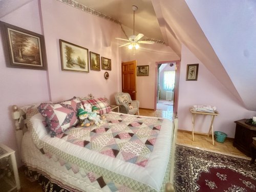 (AAA) Exklusives Investment in den Bergen von Badacsonytomaj (NYV6678)