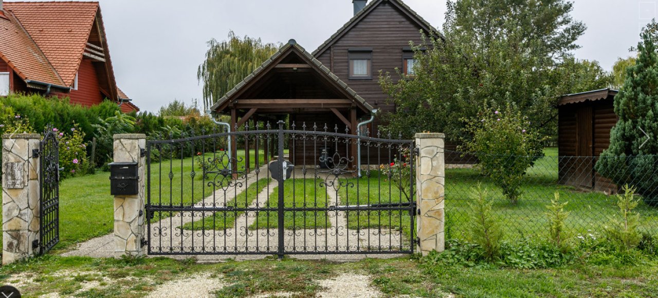 (AAA) Landhaus mit privatem Zugang zum Angelteich / Nähe Österreich (33776)