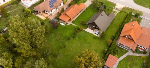 (AAA) Landhaus mit privatem Zugang zum Angelteich / Nähe Österreich (33776)