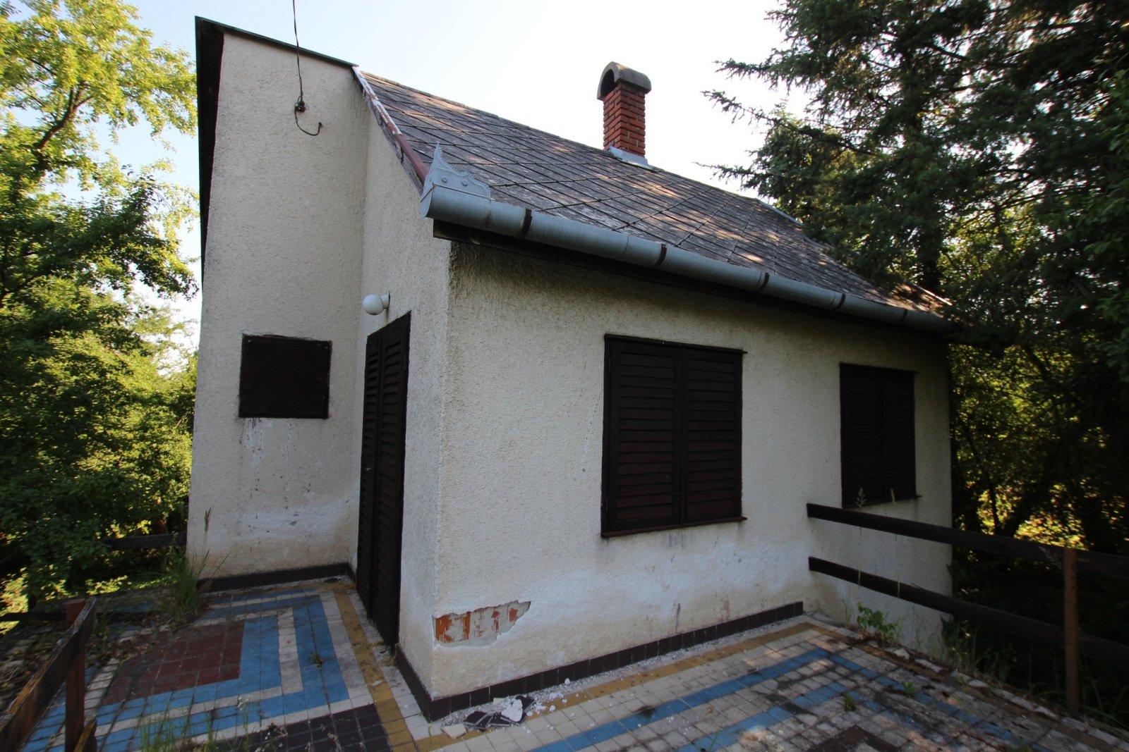 (ACA) Renovierungsbedürftiges Weinberghaus in einer tollen Lage Nähe Balaton (FB5563)