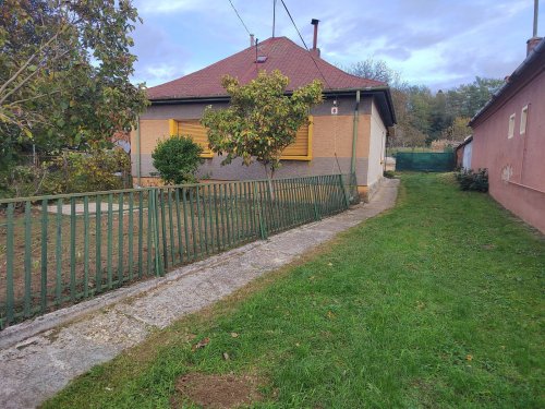 (ABA) Kleines, aber ordentliches Einfamilienhaus in guter Lage (FB0105)