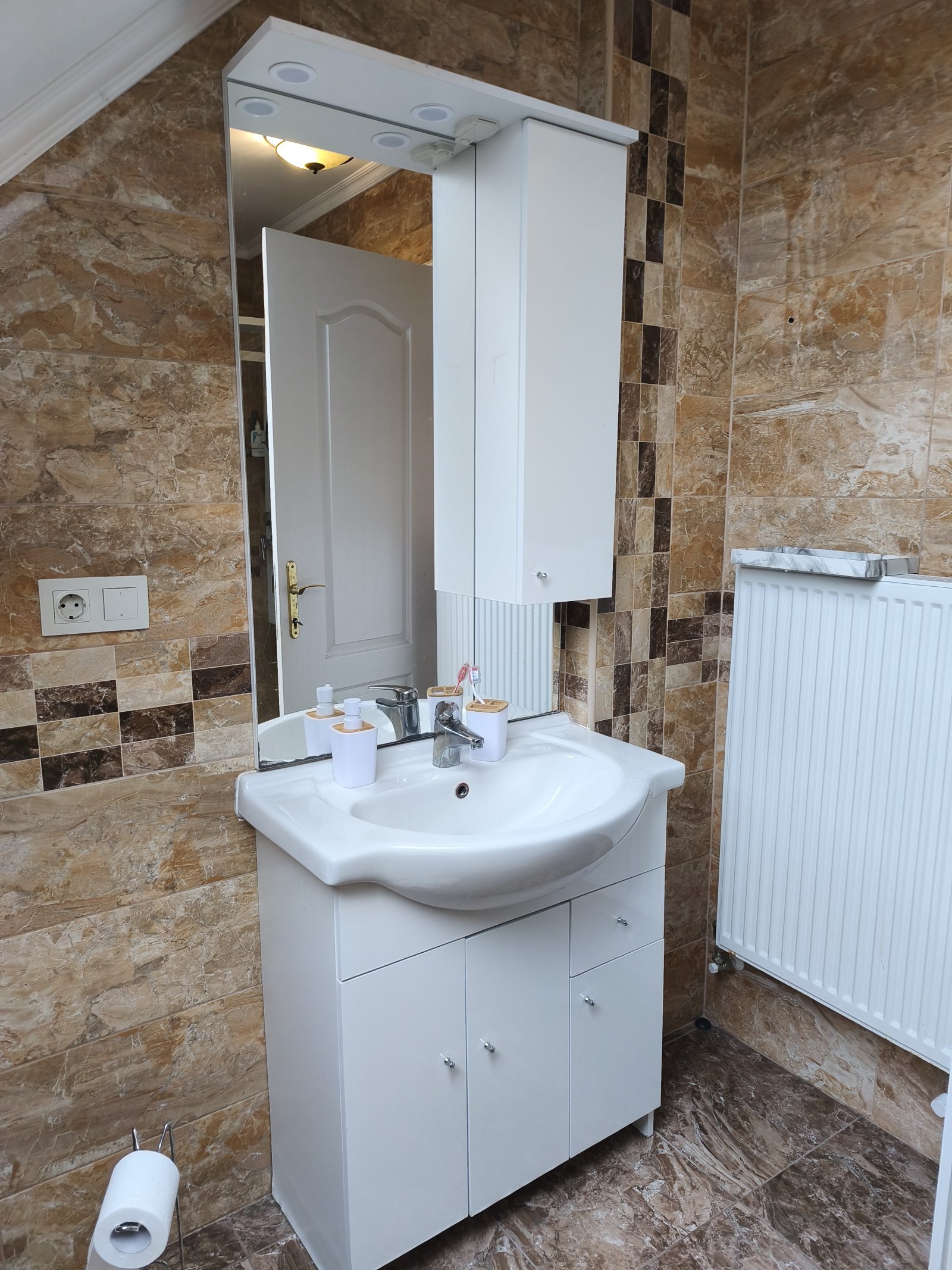 (AAA) Luxuriöses Anwesen mit Wellnessoase & Apartment (IN2091)