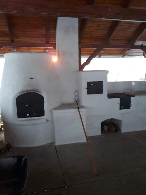 (ABA) Tanya für Tierhaltung inkl. 3 Studio-Apartments (FB0101)