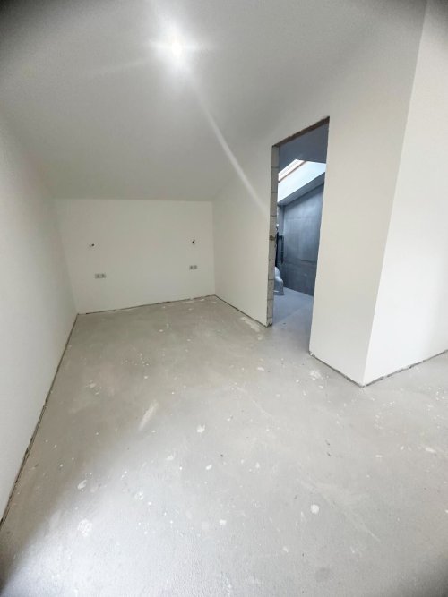 (AAA) Modernes Smart-Home mit Panoramablick auf den Balaton (BI25195)