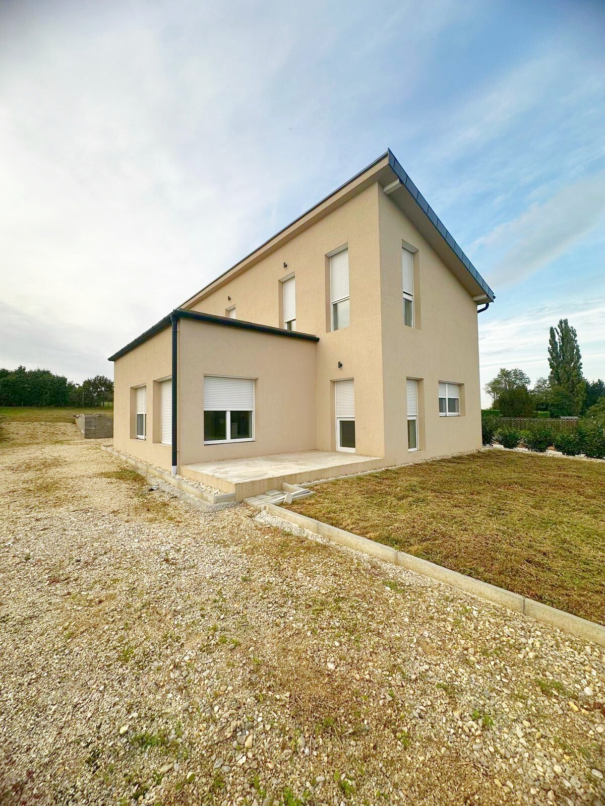 (AAA) Modernes Smart-Home mit Panoramablick auf den Balaton