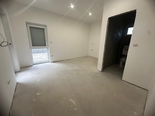 (AAA) Modernes Smart-Home mit Panoramablick auf den Balaton (BI25195)