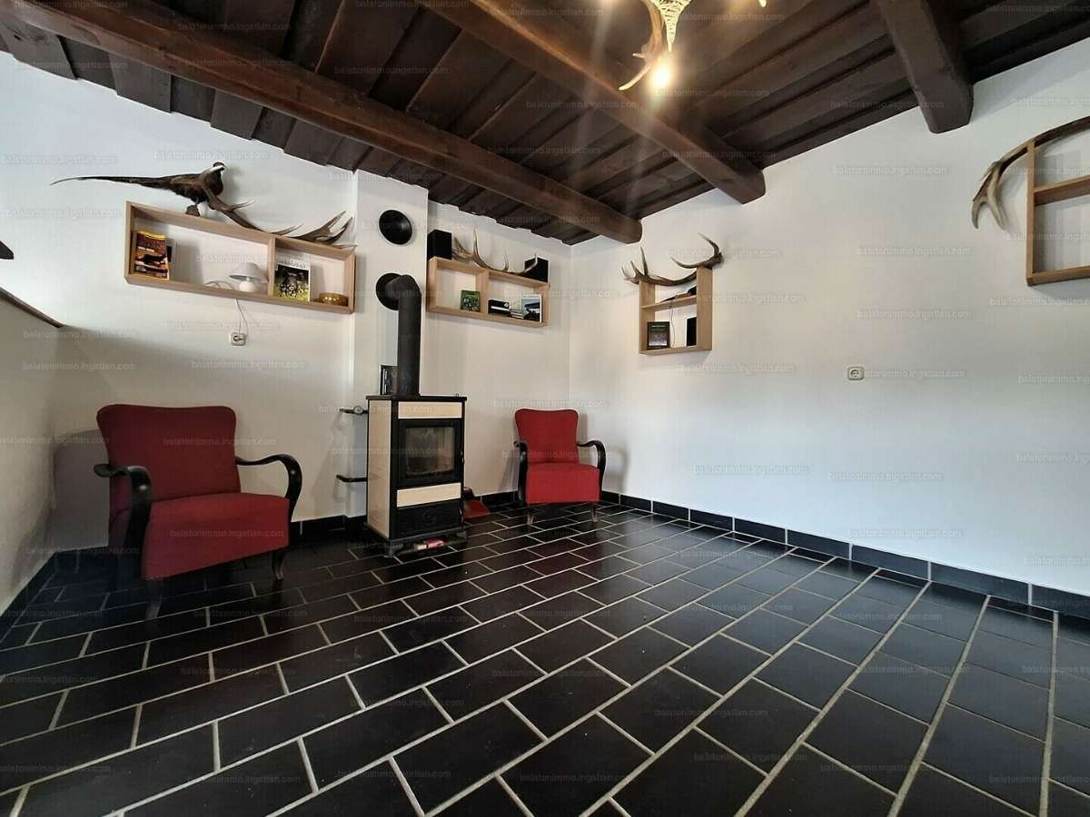 (AAA) Mehrgenerationenhaus in wunderschöner Landschaft (WH9575)