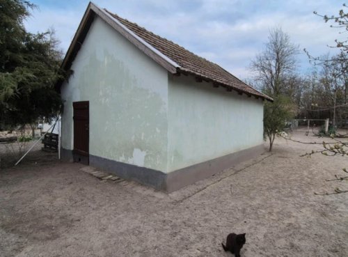(ABA) Tanya - Alleinstehendes Bauernhaus für Tierhaltung (ROG19)