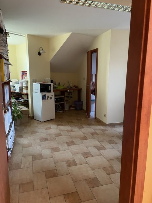 (AAA) Luxushaus für zwei Generationen am Balaton (KE07)