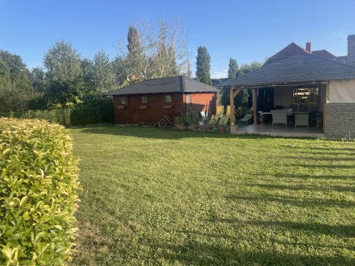 (AAA) Luxushaus für zwei Generationen am Balaton (KE07)