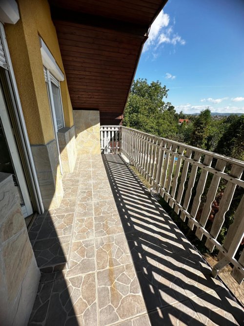 (ABA) Einfamilienhaus mit Panoramablick auf Héviz (BI1708)