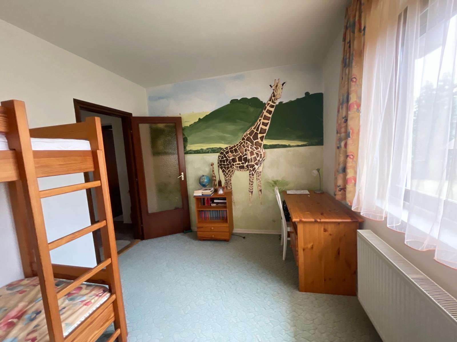 (ABA) Familienhaus für drei Generationen mit Panoramablick (BI6054)
