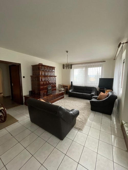 (ABA) Familienhaus für drei Generationen mit Panoramablick (BI6054)